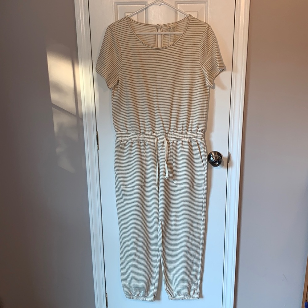 Hem & Thread cap sleeve jumpsuit